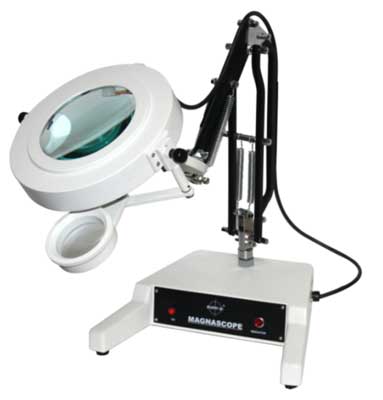 Illuminated Magnifier (Magnascope) RBM-104B